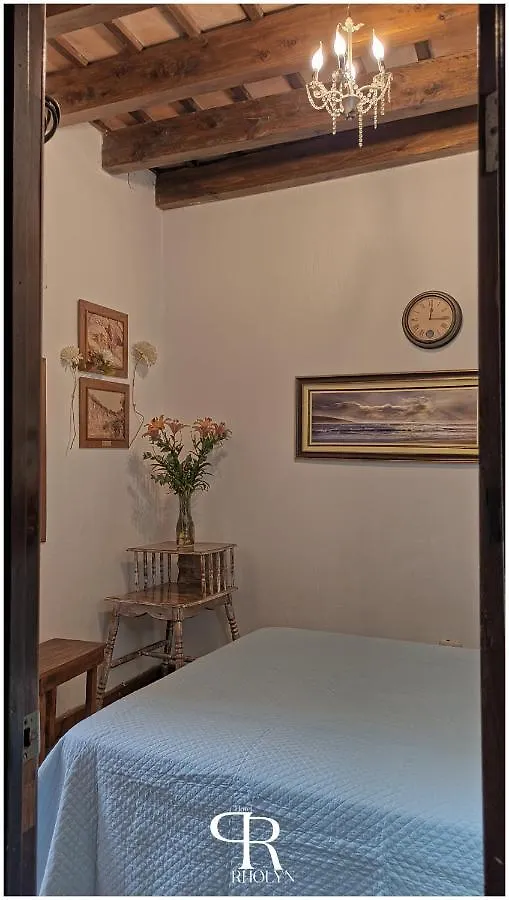 Hotel Pasillo Rholyn Antigua