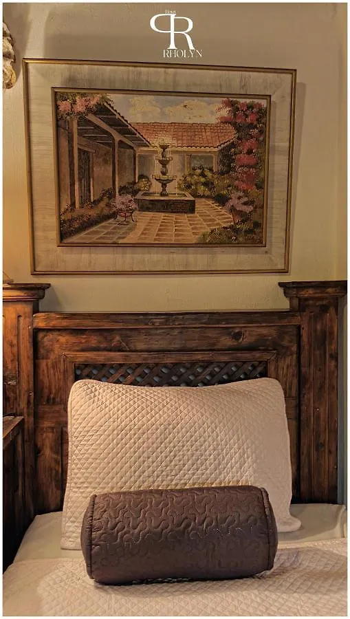 Hotel Pasillo Rholyn Antigua