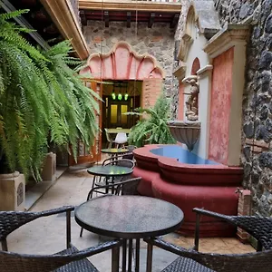 Boutique Hostal
